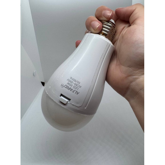 Лампочка зі знімними акумуляторами 2*18650 у патрон E27 20W